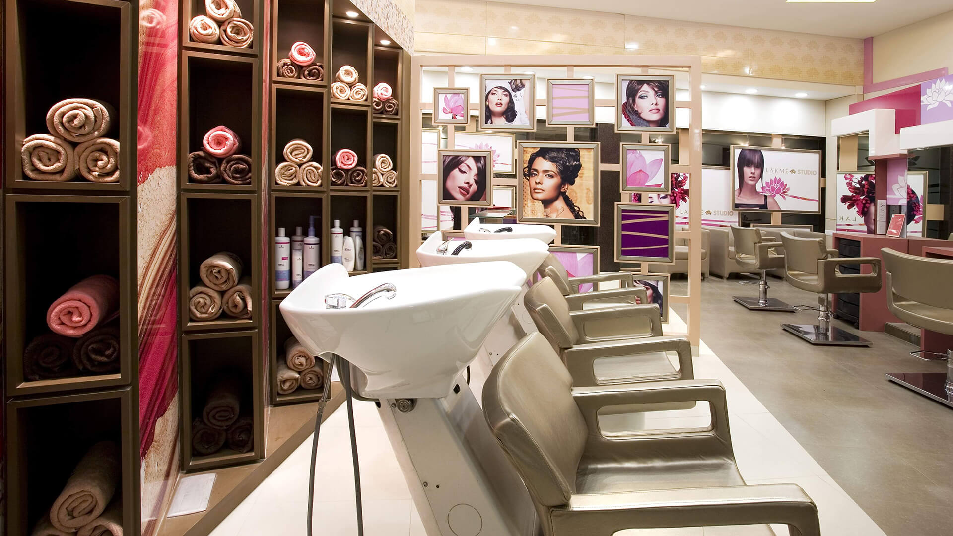 3. Skincare & Beauty – Lakme Salons – space
