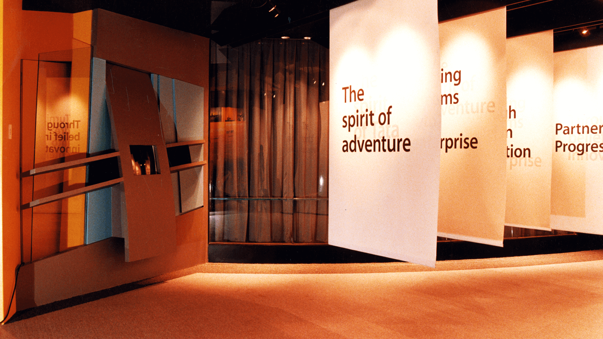 9. Cross Sectoral – TATA International Experience centre – space