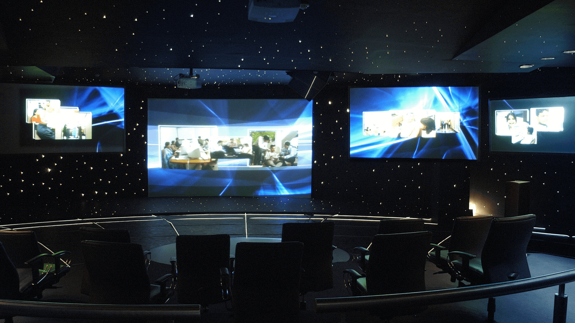 1. IT & Telecom – Satyam Live – space